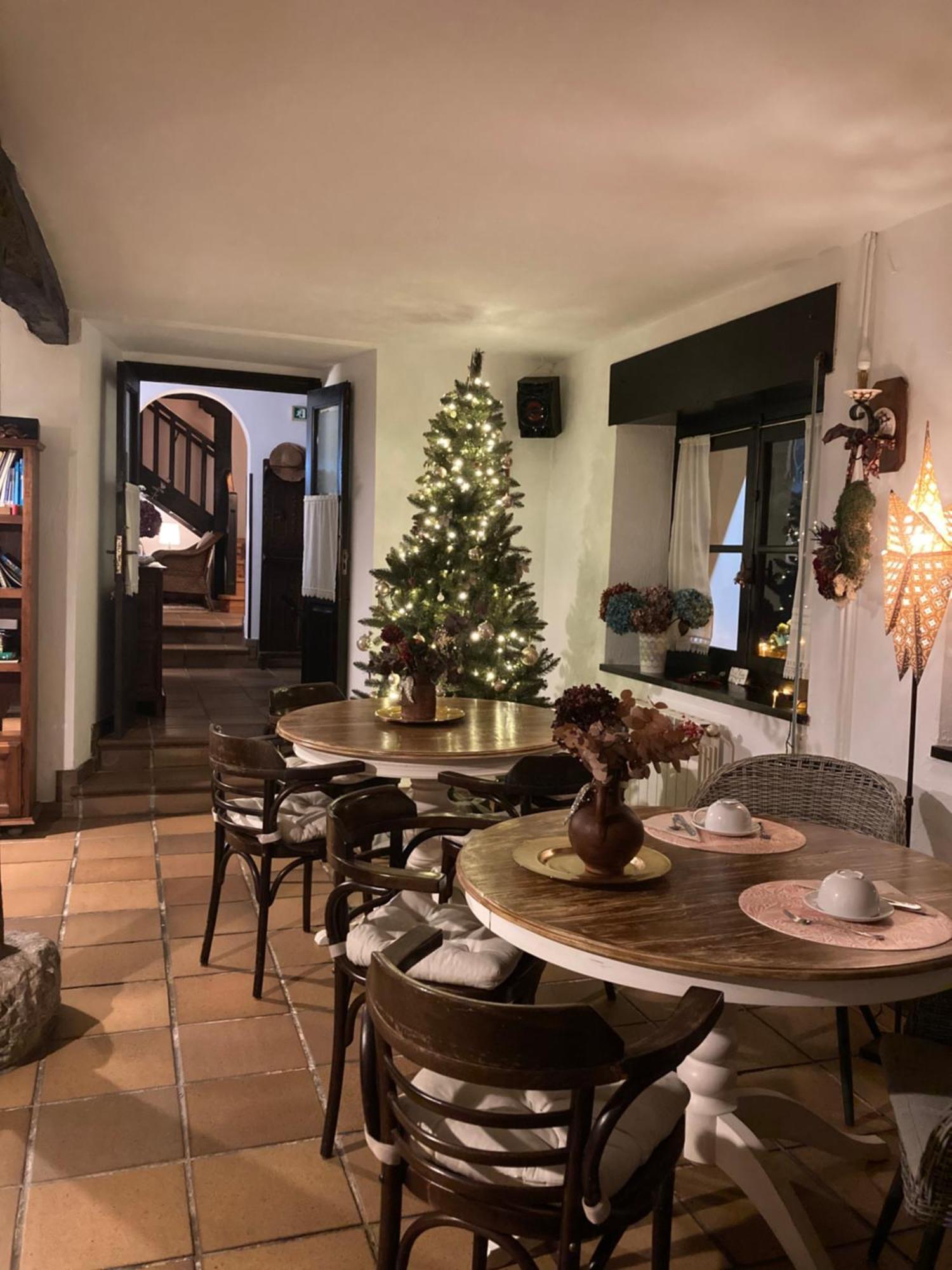 Posada Mellante Pechón Eksteriør bilde