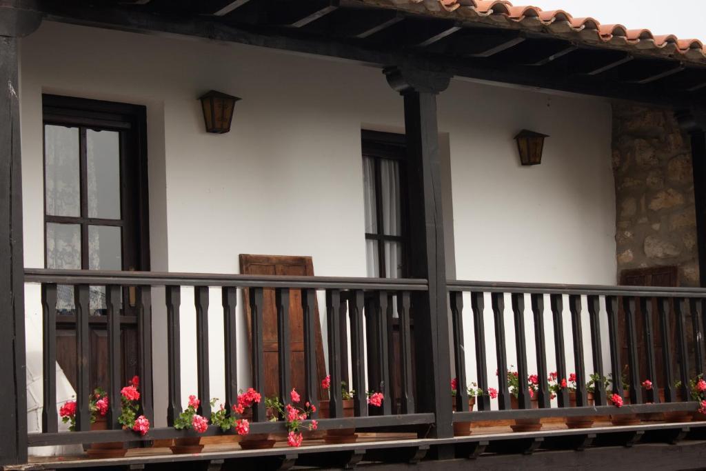 Posada Mellante Pechón Eksteriør bilde